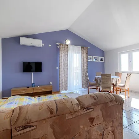 דירה Apartman More *