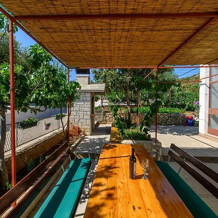 Apartman More דירה